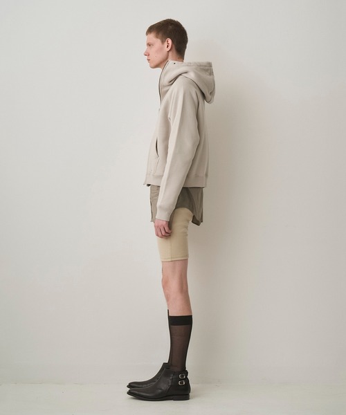 Juha（ユハ）の「CROPPED BRUSHED HOODIE（パーカー・メンズ・ブラック/ホワイト/ブラウン・3/4）」の15枚目の写真