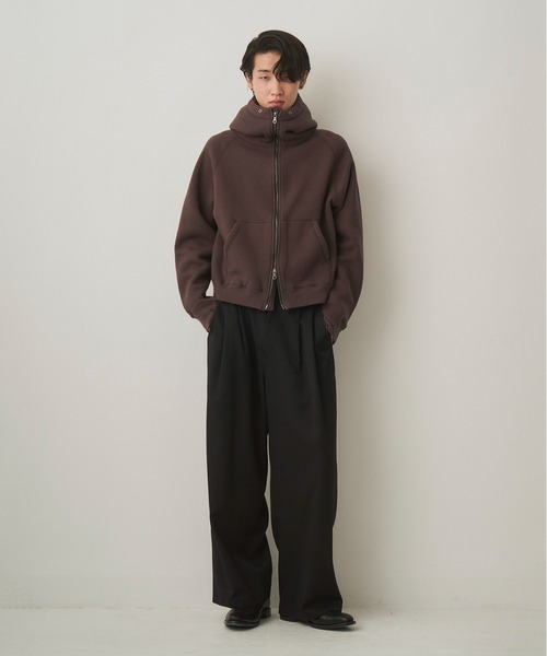 Juha（ユハ）の「CROPPED BRUSHED HOODIE（パーカー・メンズ・ブラック/ホワイト/ブラウン・3/4）」の11枚目の写真