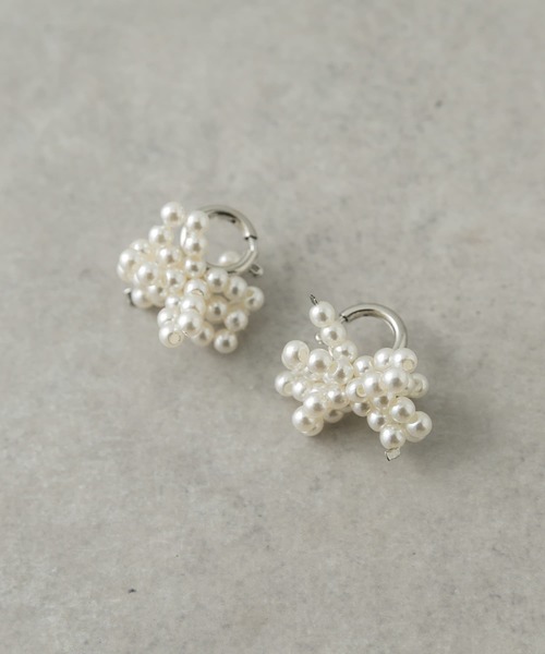 SENSE OF PLACE by URBAN RESEARCH(センスオブプレイスバイアーバンリサーチ)の「『WEB/一部店舗限定』ミニパールシューズチャーム(チャーム・レディース・オフホワイト・ONE)」の3枚目の写真