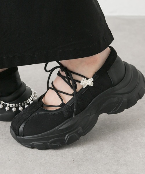 SENSE OF PLACE by URBAN RESEARCH(センスオブプレイスバイアーバンリサーチ)の「『WEB/一部店舗限定』ミニパールシューズチャーム(チャーム・レディース・オフホワイト・ONE)」の2枚目の写真