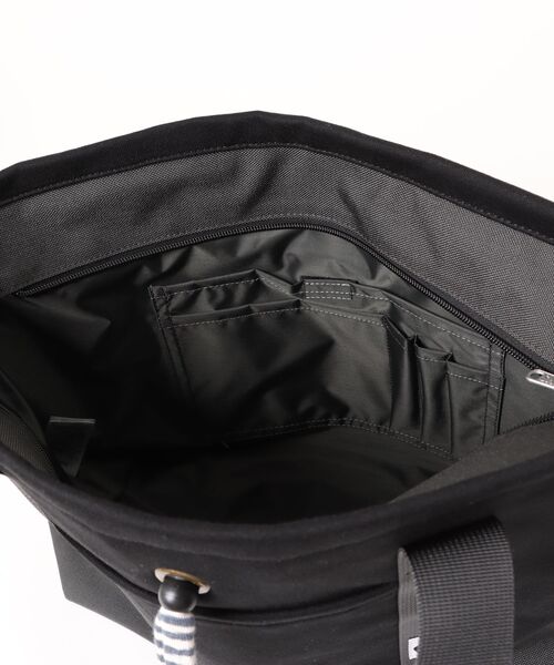 CHUMS(チャムス)の「【CHUMS/チャムス】 Tote Bag Sweat Nylon(トートバッグ・レディース・その他1/その他3/その他2/その他5/その他4/その他8/その他7/その他9/その他6・FREE)」の10枚目の写真