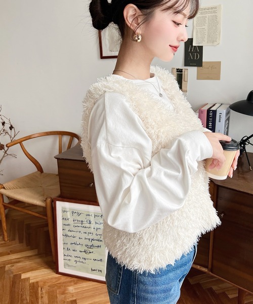 セール】ブークレフェザーショートニットベスト（ベスト）｜moment+