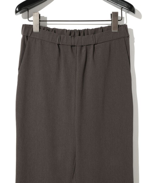 MIDIUMISOLID(ミディウミソリッド)の「MIDIUMISOLID for Ladies リブフィットストレートパンツ(その他パンツ・レディース・グレー/ブラック・36/38)」の20枚目の写真