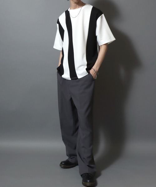 ANPAS(アンパス)の「Textured Panel Short-Sleeve T-Shirt/アムンゼン 梨地切替半袖Tシャツ メンズ レディース カットソー モノトーン きれいめカジュアル(Tシャツ/カットソー・メンズ・ホワイト系その他/ホワイト系その他3/ブラック系その他2/ブラック系その他/ホワイト系その他2/ブラック系その他3/ホワイト系その他4/ブラック系その他5/ブラック系その他4/ブラック系その他6/ホワイト系その他5/ホワイト系その他6・M/L)」の18枚目の写真