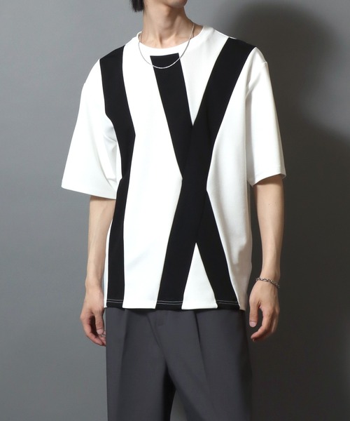 ANPAS(アンパス)の「Textured Panel Short-Sleeve T-Shirt/アムンゼン 梨地切替半袖Tシャツ メンズ レディース カットソー モノトーン きれいめカジュアル(Tシャツ/カットソー・メンズ・ホワイト系その他/ホワイト系その他3/ブラック系その他2/ブラック系その他/ホワイト系その他2/ブラック系その他3/ホワイト系その他4/ブラック系その他5/ブラック系その他4/ブラック系その他6/ホワイト系その他5/ホワイト系その他6・M/L)」の20枚目の写真