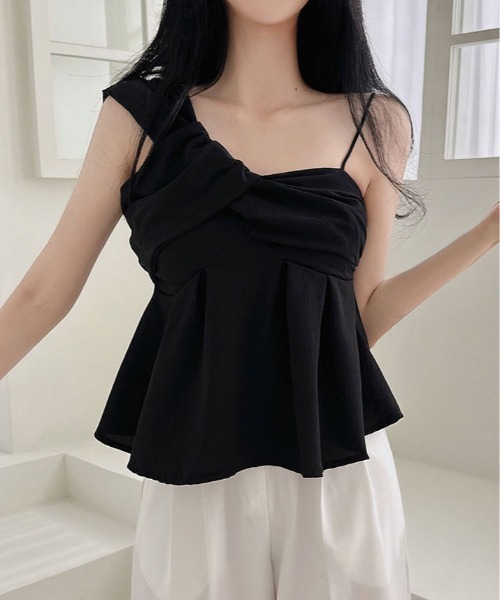 kirakiraShop(キラキラショップ)の「アシンメトリー ツイスト キャミ ビスチェ 袖なし(シャツ/ブラウス・レディース・ベージュ/ホワイト/ピンク/ブラック・FREE)」の13枚目の写真