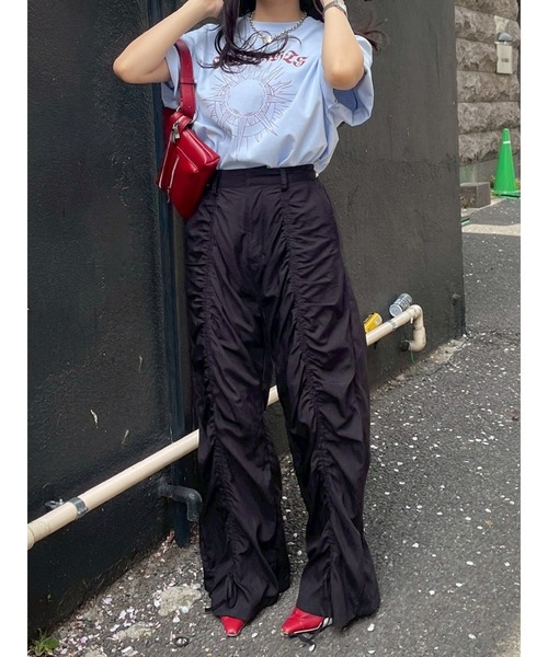 EVRIS（エヴリス）の「フロントSUNNY BIG Tシャツ（Tシャツ/カットソー・レディース・ホワイト/ネイビー/ブラック/ブルー・FREE）」の14枚目の写真