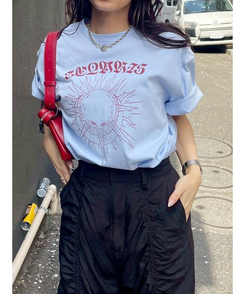 EVRIS（エヴリス）の「フロントSUNNY BIG Tシャツ（Tシャツ/カットソー・レディース・ホワイト/ネイビー/ブラック/ブルー・FREE）」の5枚目の写真