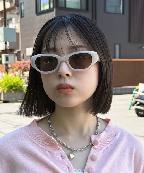 Peony（ピオニー）の「【Peony/ピオニー】/フォックス型　Y2K サングラス（サングラス・レディース・ブラック/カーキ/ベージュ・FREE）」の6枚目の写真