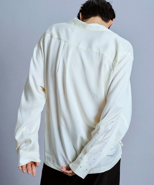 Camphor wood(カンファーウッド)の「rhinestone rayon open collar l/s shirt / ラインストーンレーヨンオープンカラーシャツ(シャツ/ブラウス・メンズ・スモークピンク/ホワイト/チャコールグレー・MEDIUM/LARGE)」の9枚目の写真