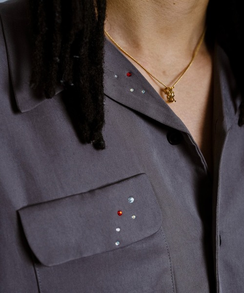 Camphor wood(カンファーウッド)の「rhinestone rayon open collar l/s shirt / ラインストーンレーヨンオープンカラーシャツ(シャツ/ブラウス・メンズ・スモークピンク/ホワイト/チャコールグレー・MEDIUM/LARGE)」の14枚目の写真