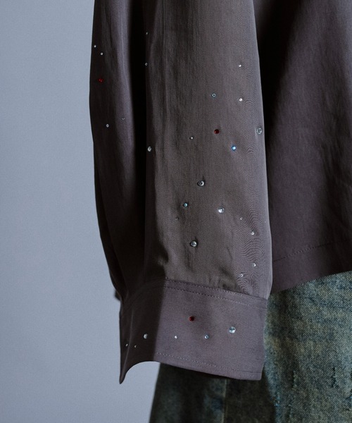 Camphor wood(カンファーウッド)の「rhinestone rayon open collar l/s shirt / ラインストーンレーヨンオープンカラーシャツ(シャツ/ブラウス・メンズ・スモークピンク/ホワイト/チャコールグレー・MEDIUM/LARGE)」の15枚目の写真