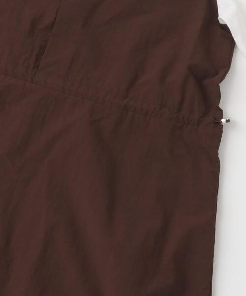 ITEMS URBANRESEARCH(アイテムズ アーバンリサーチ)の「ドッキングナイロンワンピース(半袖)(ワンピース・レディース・ブラック/ブラウン・FREE)」の18枚目の写真