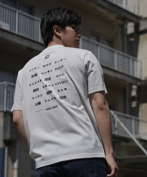 KANSAI YAMAMOTO HOMME（カンサイヤマモトオム）の「【KANSAI YAMAMOTO HOMME/カンサイヤマモトオム】KANSAI JAPAN/昭和キーワードレトロデザイン半袖Tシャツ（Tシャツ/カットソー・メンズ・ネイビー/オレンジ/レッド/ホワイト/ブラウン/エメラルド/ブルー/オフホワイト・MEDIUM/LARGE）」の12枚目の写真