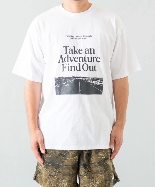 and D. petit main（アンドディープティマイン）の「【親子リンク】【綿100%】【DAD】ロゴプリントワイド半袖Tシャツ（Tシャツ/カットソー・レディース・ホワイト/ネイビー・F）」の2枚目の写真