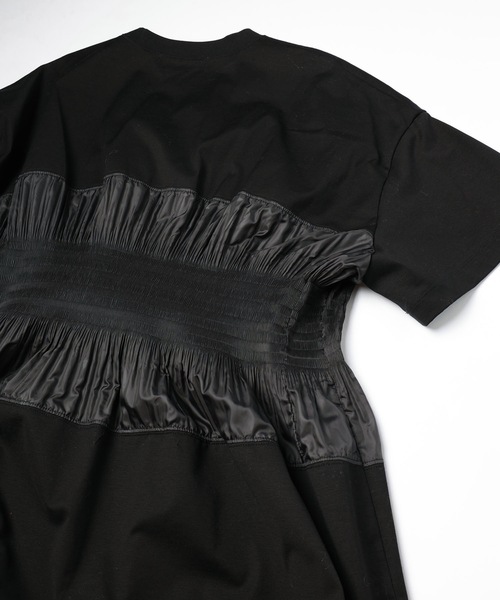 mintdesigns(ミントデザインズ)の「PLEATED T-SHIRT(Tシャツ/カットソー・レディース・ブラック/グレイッシュベージュ・ONESIZE)」の14枚目の写真