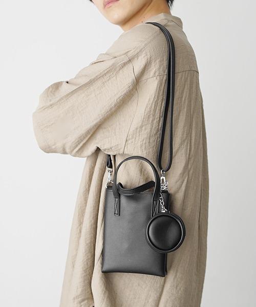 MinoriTY(マイノリティ)の「【MinoriTY】PUハンドバッグタイプタイプショルダーバッグ メンズ ウィメンズ ユニセックス ミニバッグ(ボディバッグ/ウエストポーチ・メンズ・ブラック・FREE)」の1枚目の写真