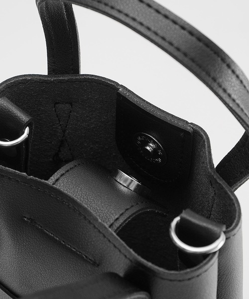 MinoriTY(マイノリティ)の「【MinoriTY】PUハンドバッグタイプタイプショルダーバッグ メンズ ウィメンズ ユニセックス ミニバッグ(ボディバッグ/ウエストポーチ・メンズ・ブラック・FREE)」の8枚目の写真
