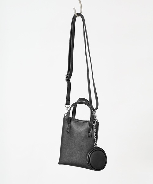 MinoriTY(マイノリティ)の「【MinoriTY】PUハンドバッグタイプタイプショルダーバッグ メンズ ウィメンズ ユニセックス ミニバッグ(ボディバッグ/ウエストポーチ・メンズ・ブラック・FREE)」の3枚目の写真