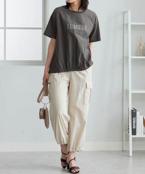 BELLUNA PLUS（ベルーナ）の「異素材切替ロゴプリントプルオーバー（Tシャツ/カットソー・レディース・ベージュ/チャコール/ライトグレー・X-LARGE/LARGE/MEDIUM）」の6枚目の写真