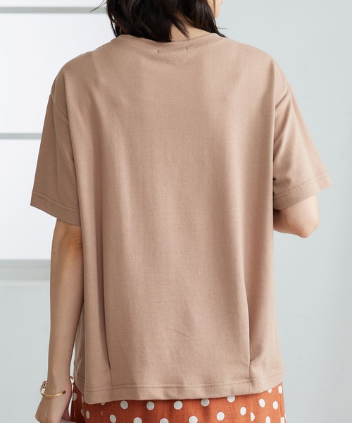 BELLUNA PLUS（ベルーナ）の「異素材切替ロゴプリントプルオーバー（Tシャツ/カットソー・レディース・ベージュ/チャコール/ライトグレー・X-LARGE/LARGE/MEDIUM）」の18枚目の写真