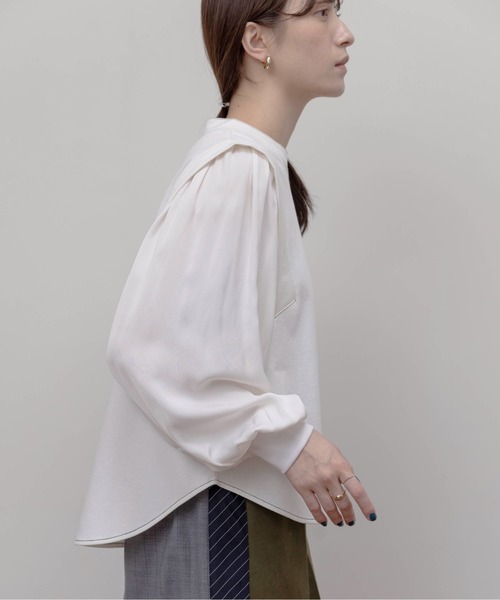 Eimee Law(エイミーロウ)の「布帛スリーブ ライトポンチトップス(その他トップス・レディース・ライトブラウン/オフホワイト/ブラック・FREE)」の12枚目の写真