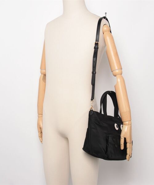 ANYA HINDMARCH（アニヤハインドマーチ）の「ANYA HINDMARCH E/W Tote Mini Eyes in ECONYLR regenerated Nylon アニヤハインドマーチ トートバッグ（トートバッグ・レディース・ブラック・FREE）」の19枚目の写真
