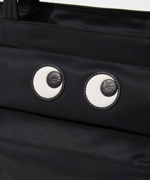 ANYA HINDMARCH（アニヤハインドマーチ）の「ANYA HINDMARCH E/W Tote Mini Eyes in ECONYLR regenerated Nylon アニヤハインドマーチ トートバッグ（トートバッグ・レディース・ブラック・FREE）」の11枚目の写真