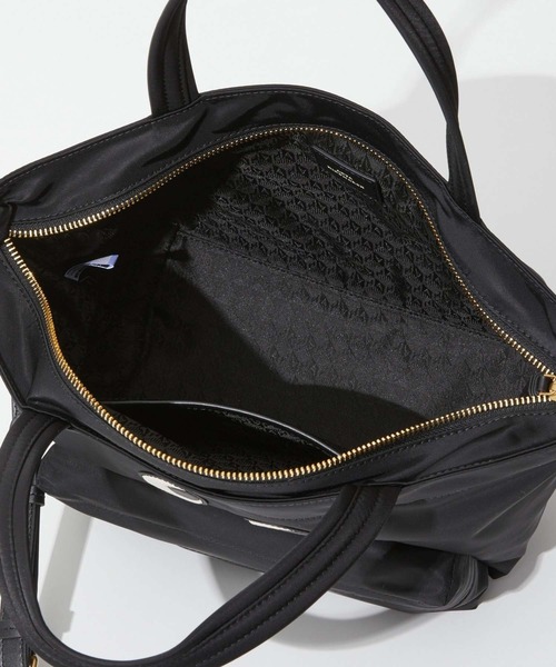 ANYA HINDMARCH（アニヤハインドマーチ）の「ANYA HINDMARCH E/W Tote Mini Eyes in ECONYLR regenerated Nylon アニヤハインドマーチ トートバッグ（トートバッグ・レディース・ブラック・FREE）」の15枚目の写真