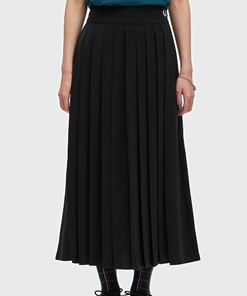FRED PERRY（フレッドペリー）の「Pleated Skirt／プリーツスカート（スカート・レディース・ブラック・8/6/10）」の4枚目の写真