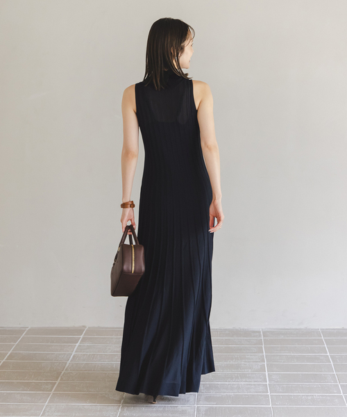 Noble（ノーブル）の「【NOBLE×L'AUBE BLANC】シアーワイドリブニットワンピース（ワンピース・レディース・ブラウン/ネイビー・36/38）」の19枚目の写真