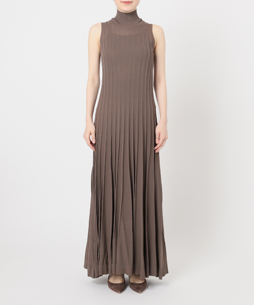 Noble（ノーブル）の「【NOBLE×L'AUBE BLANC】シアーワイドリブニットワンピース（ワンピース・レディース・ブラウン/ネイビー・36/38）」の8枚目の写真