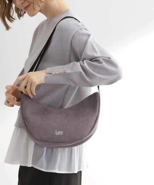 Lee(リー)の「【Lee別注】コーデュロイムーンショルダー(ショルダーバッグ・レディース・ダークグレー/サックスブルー/ブラック/レンガ・00)」の3枚目の写真