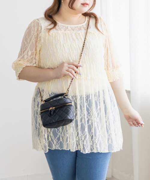CLETTE(クレット)の「CLETTEオリジナルクロスフラワーレースシャーリングブラウス(シャツ/ブラウス・レディース・ブルー/ブラック/アイボリー/ラベンダー・4L/3L/LL)」の1枚目の写真