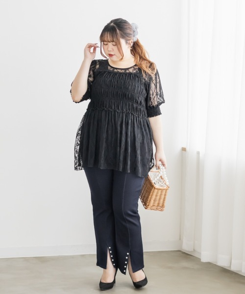 CLETTE(クレット)の「CLETTEオリジナルクロスフラワーレースシャーリングブラウス(シャツ/ブラウス・レディース・ブルー/ブラック/アイボリー/ラベンダー・4L/3L/LL)」の12枚目の写真
