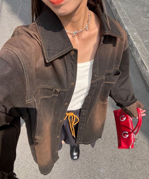 CIAOPANIC(チャオパニック)の「オーバーダイデニムBIGシャツジャケット(シャツ/ブラウス・レディース・ブラウン/ブルー・ONE SIZE)」の3枚目の写真