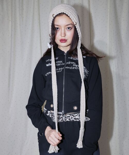 SEQUENZ（シークエンズ）の「＊新色追加【sqnz（エスキュンズ）】sqnz eyelet fit zip pk / レディース ジップパーカー フーディ ハトメ スタッズ ダフルジップ 裏起毛 ≪SET UP着用可能≫（パーカー・レディース・その他1/グレー/ブラック/ピンク/ライトグレー・FREE）」の7枚目の写真