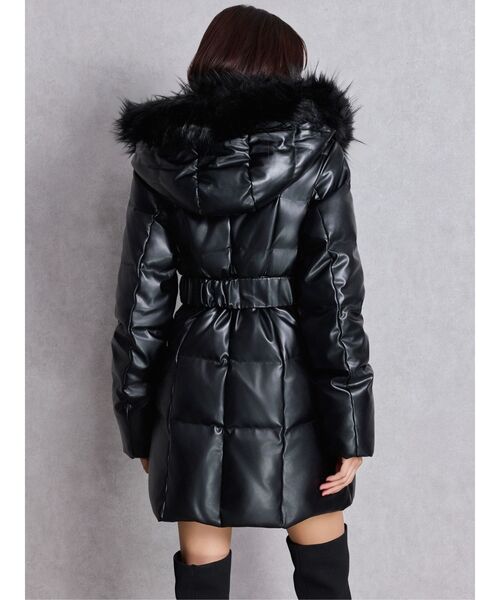 GYDA（ジェイダ）の「GDベルト付きフェイクレザーロングダウンコート