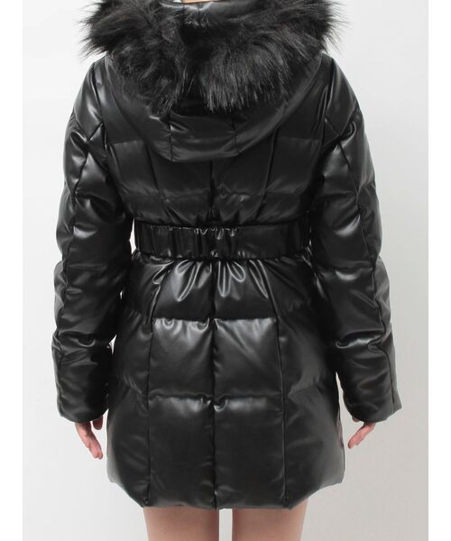 GYDA(ジェイダ)の「GDベルト付きフェイクレザーロングダウンコート(ダウンジャケット/コート・レディース・ブラック・SMALL/MEDIUM)」の18枚目の写真