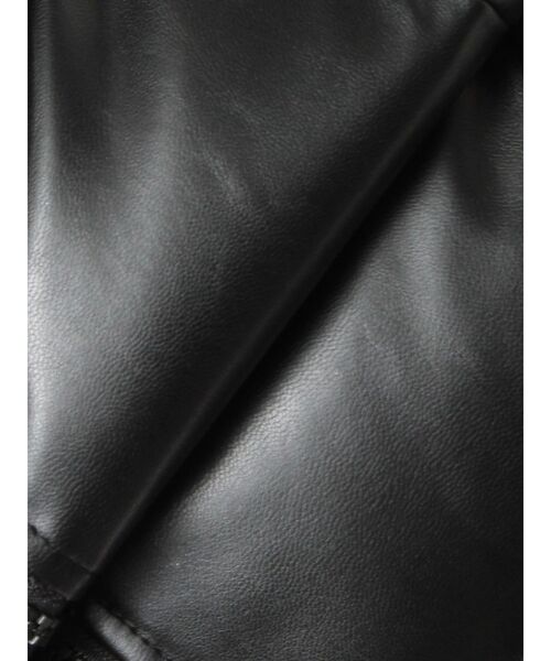 GYDA(ジェイダ)の「GDベルト付きフェイクレザーロングダウンコート(ダウンジャケット/コート・レディース・ブラック・SMALL/MEDIUM)」の13枚目の写真