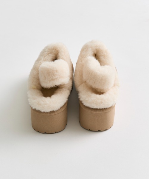 OLIVE des OLIVE(オリーブデオリーブ)の「ムートン2wayサボ(サンダル・レディース・ベージュ/ライトブラウン・SMALL/MEDIUM/LARGE/X-LARGE)」の5枚目の写真