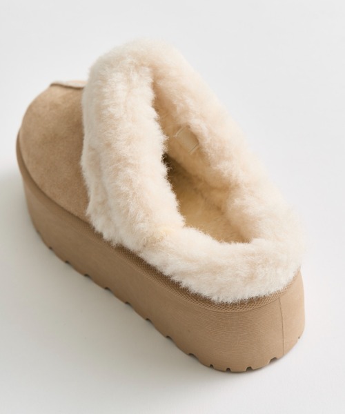 OLIVE des OLIVE(オリーブデオリーブ)の「ムートン2wayサボ(サンダル・レディース・ベージュ/ライトブラウン・SMALL/MEDIUM/LARGE/X-LARGE)」の8枚目の写真