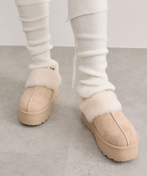 OLIVE des OLIVE(オリーブデオリーブ)の「ムートン2wayサボ(サンダル・レディース・ベージュ/ライトブラウン・SMALL/MEDIUM/LARGE/X-LARGE)」の15枚目の写真