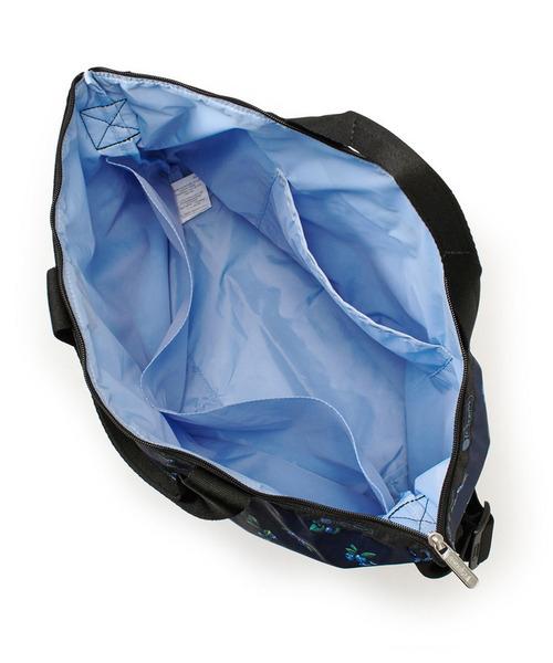 LeSportsac(レスポートサック)の「DELUXE EASY CARRY TOTE ベリーベリー(トートバッグ・レディース・ブルー・FREE)」の8枚目の写真