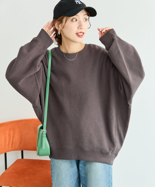 FREAK'S STORE(フリークスストア)の「限定展開 ヘビーウェイト クルーネック スウェット(スウェット・レディース・ベージュ/ネイビー/ピンク/ライトグレー/ブラック/チャコールグレー/グレー/ナチュラル/ブルー/イエロー・フリ-)」の11枚目の写真
