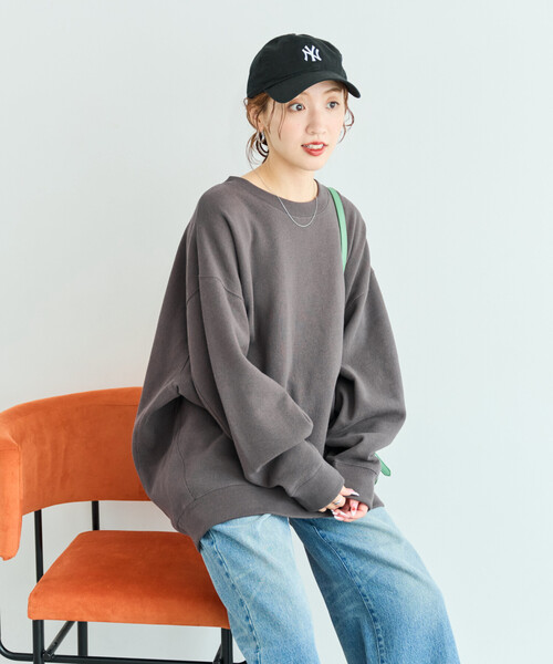 FREAK'S STORE(フリークスストア)の「限定展開 ヘビーウェイト クルーネック スウェット(スウェット・レディース・ベージュ/ネイビー/ピンク/ライトグレー/ブラック/チャコールグレー/グレー/ナチュラル/ブルー/イエロー・フリ-)」の12枚目の写真