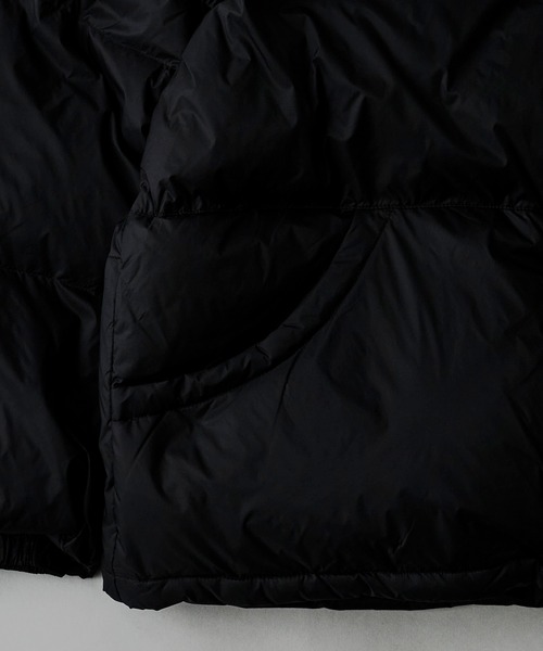 AO2（アオズ）の「2way Hooded mid-length down jacket / 2way フーデッド ミドル丈ダウンジャケット（ダウンジャケット/コート・レディース・ホワイト/ブラック・FREE）」の9枚目の写真