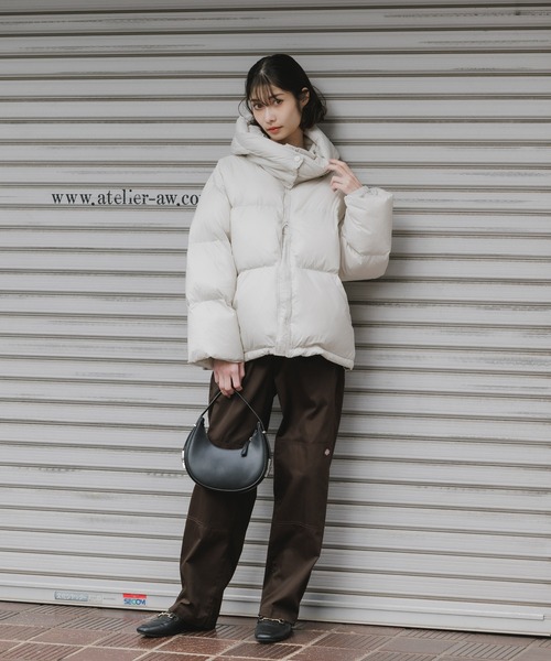 AO2（アオズ）の「2way Hooded mid-length down jacket / 2way フーデッド ミドル丈ダウンジャケット（ダウンジャケット/コート・レディース・ホワイト/ブラック・FREE）」の19枚目の写真