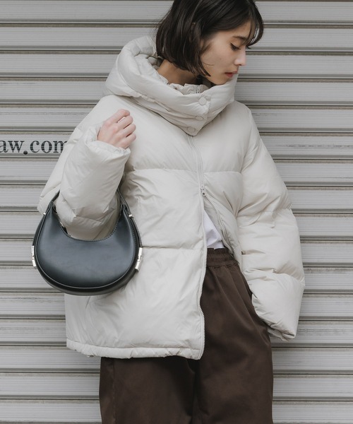 AO2（アオズ）の「2way Hooded mid-length down jacket / 2way フーデッド ミドル丈ダウンジャケット（ダウンジャケット/コート・レディース・ホワイト/ブラック・FREE）」の16枚目の写真