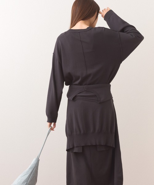 OMNES（オムネス）の「ハイゲージクルーネックリンキングニットロングワンピース（ワンピース・レディース・ダークグレー/レッド/ブラウン・FREE）」の21枚目の写真